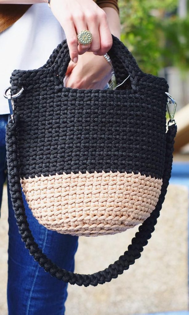 35+ Free Crochet Bag Patterns, You can make fabulous bags in 3 days New