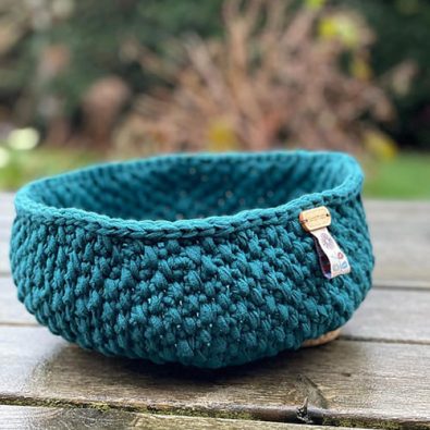 circle-crochet-bread-basket-free-pattern