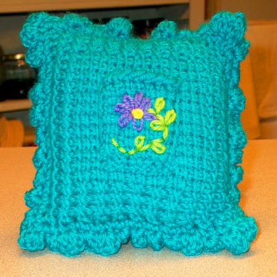 little-crochet-flower-pillow-pattern-free-pdf